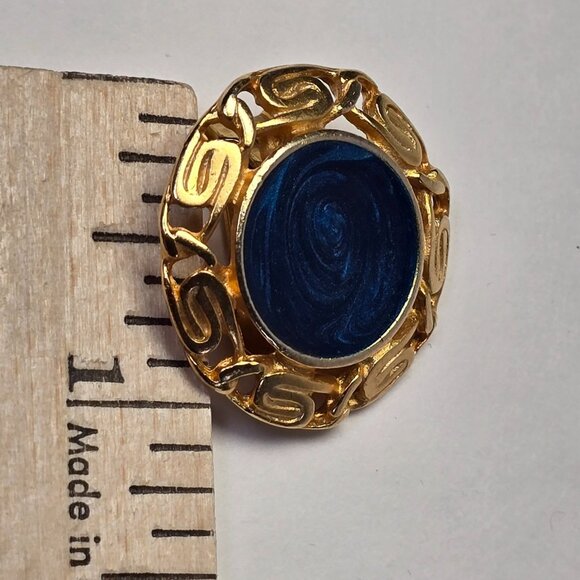 Vintage Blue Enamel Gold Tone Clip On Earrings Made in USA Retro Glam Jewelry - Picture 12 of 13